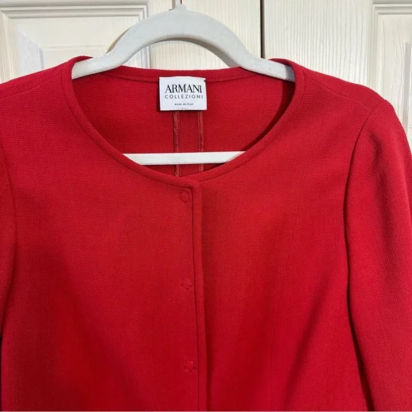 Armani Collezioni Women’s Size 12 Virgin Wool Round Neck Crimson Red Blazer